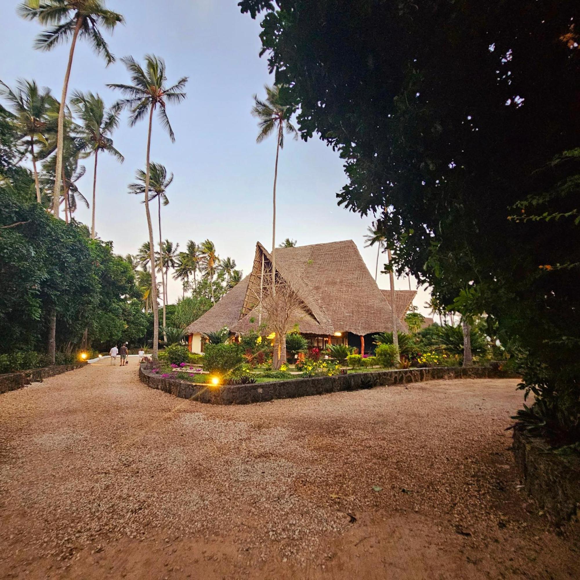 Maharaja Boutique Hotel Zanzibar Уроа Екстер'єр фото