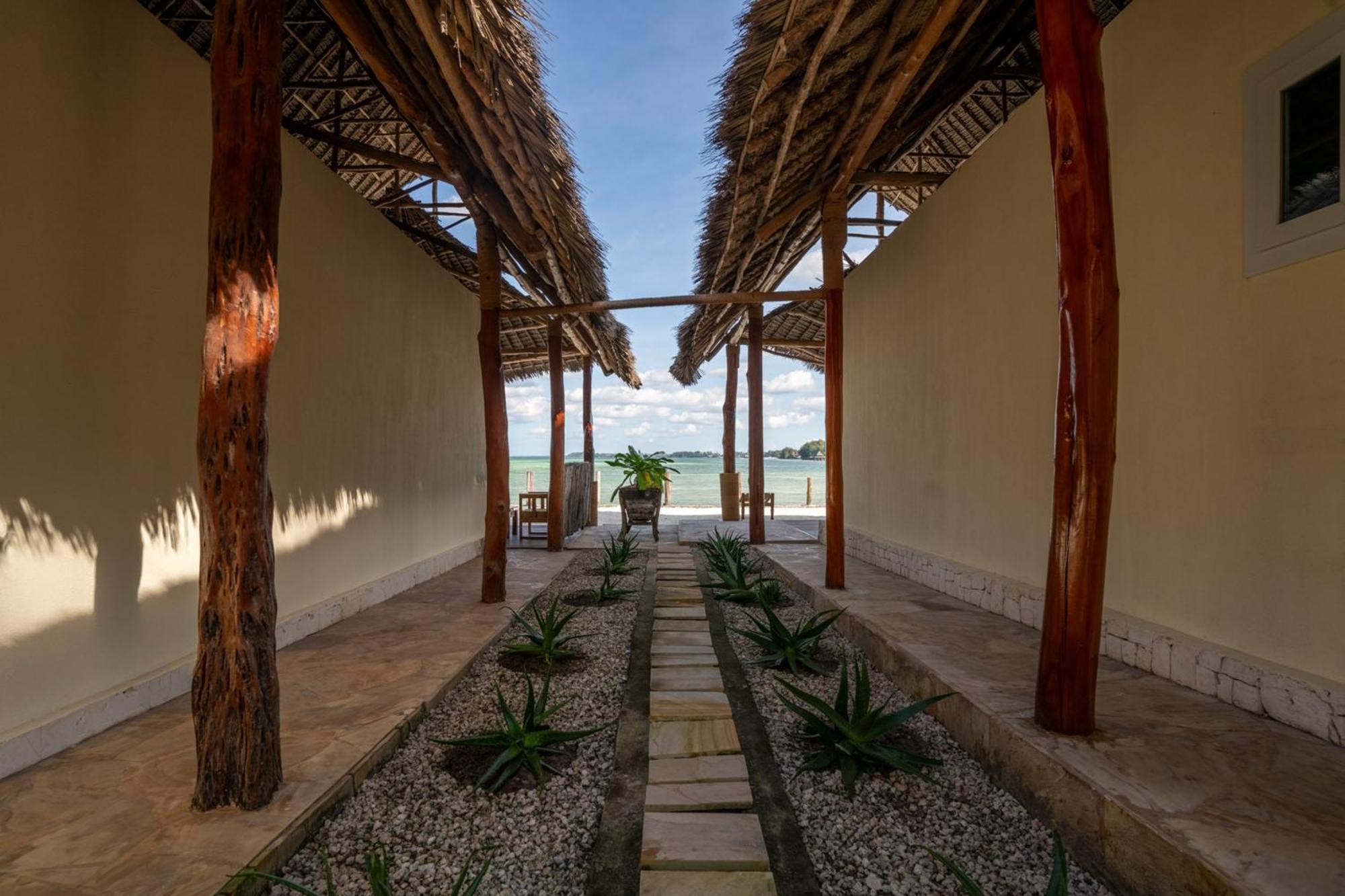 Maharaja Boutique Hotel Zanzibar Уроа Екстер'єр фото