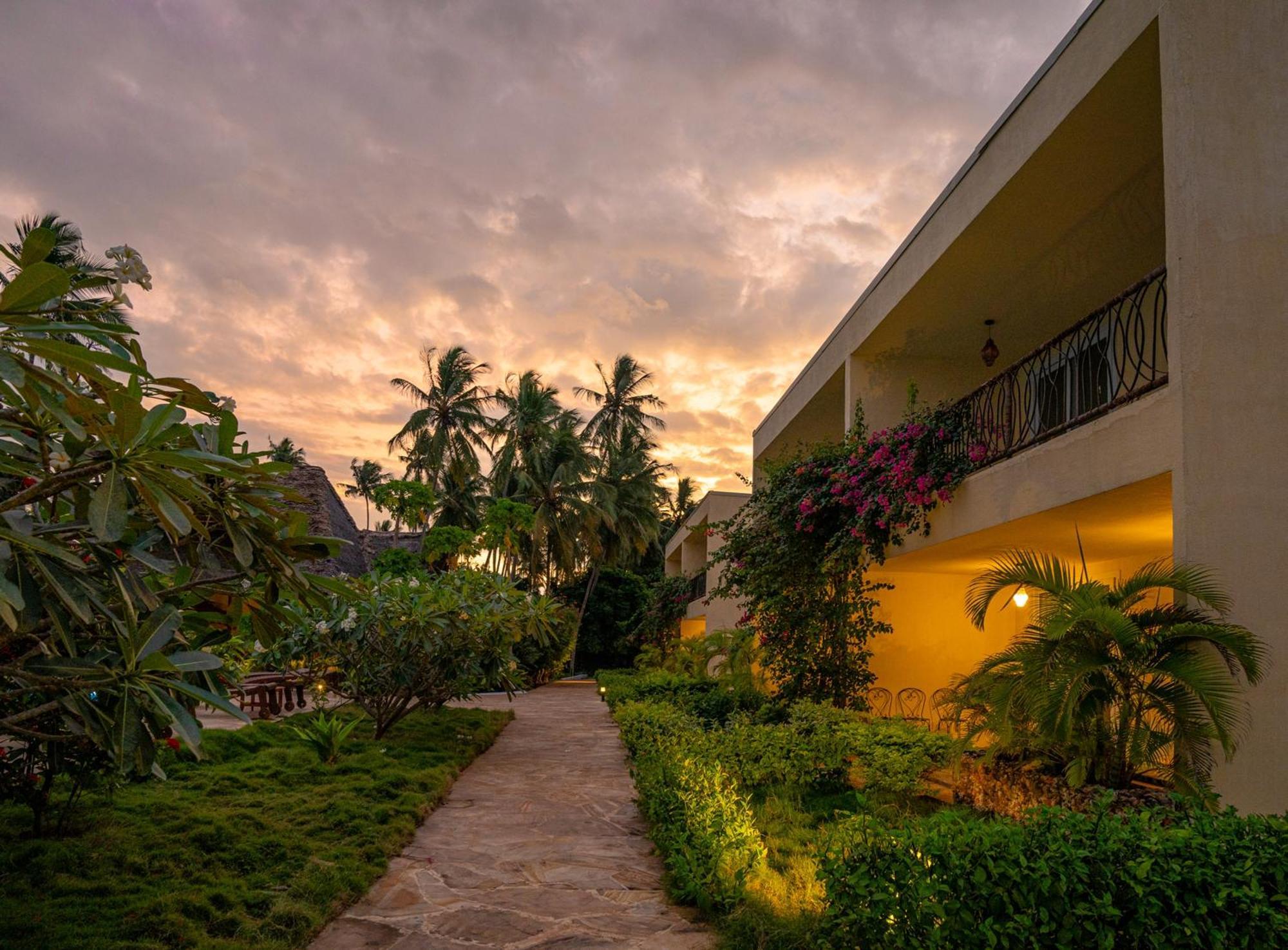 Maharaja Boutique Hotel Zanzibar Уроа Екстер'єр фото